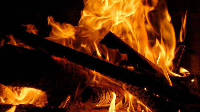 火災,神的主宰,保守