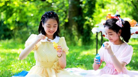 女孩,基督徒