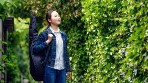 求职之路,基督徒走在路上