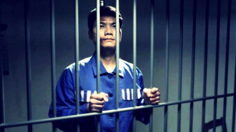 基督徒见证:十年牢狱生活,神爱不离不弃